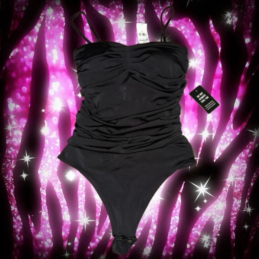 express ruched snatching bodysuit ***(brand new with tags) 🎀